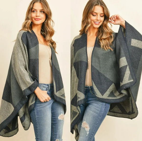 Gray Plaid Women WOOL Blend  Open Front Boho Cape Wrap Sweater Coat - Picture 16 of 16